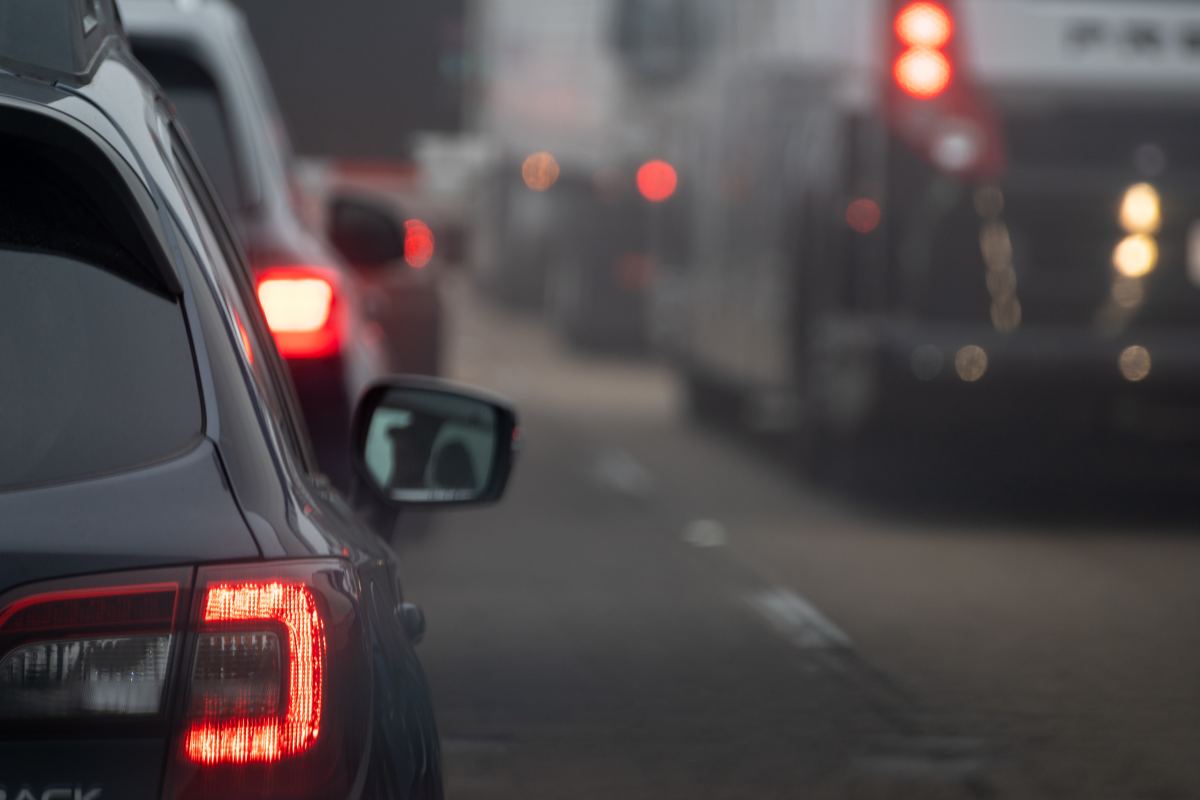 This is What It Means When Someone Taps Their Brake Lights Three Times
