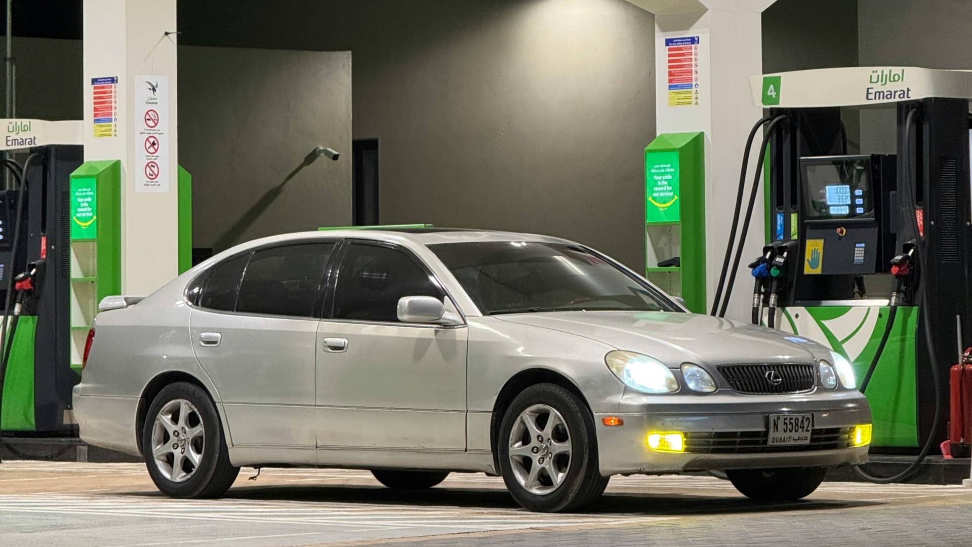 P0455 Code Explained: Large EVAP Leak and How to Fix It - AxleAddict