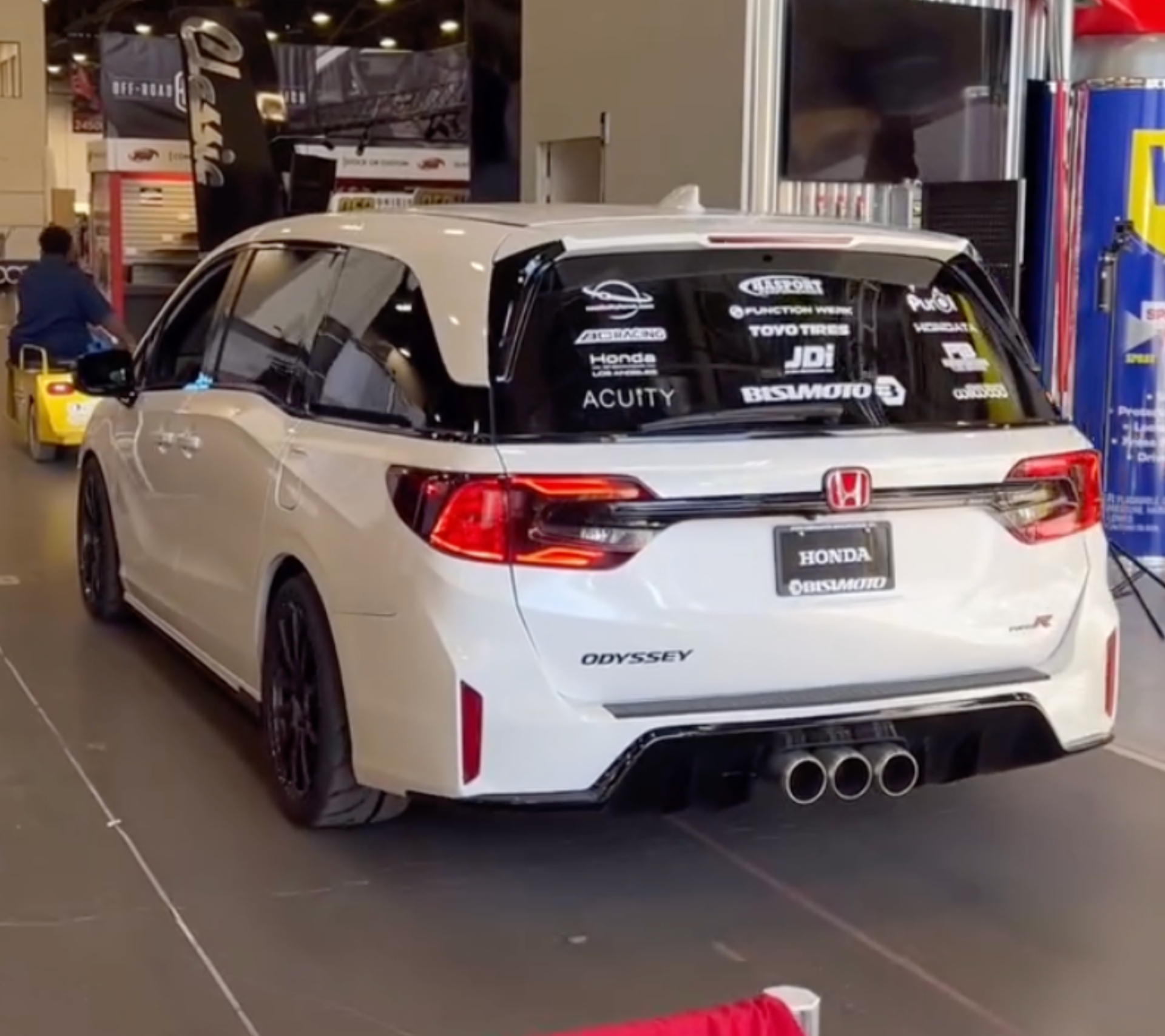 Custom Honda Odyssey Swapped with a Civic Type R Engine, Six-Speed ...